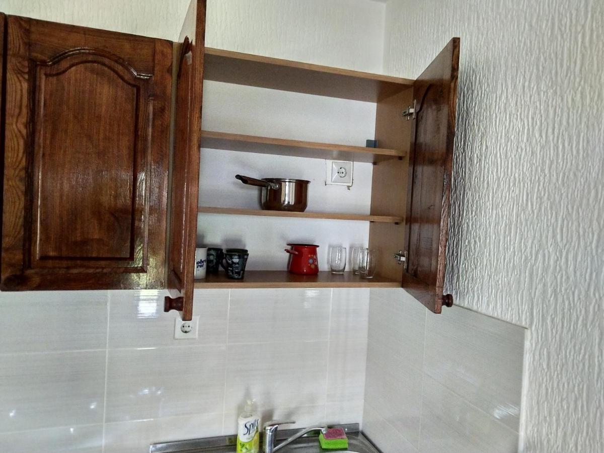 Apartments And Rooms Vicko Brzece Ngoại thất bức ảnh