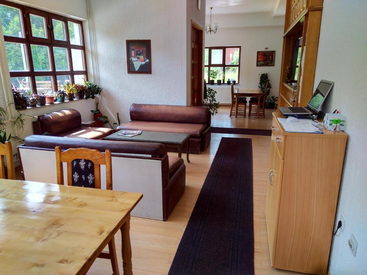 Apartments And Rooms Vicko Brzece Ngoại thất bức ảnh