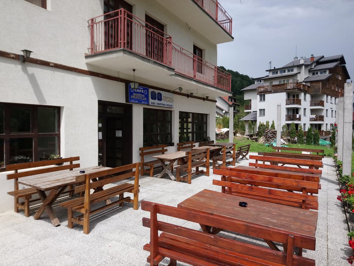 Apartments And Rooms Vicko Brzece Ngoại thất bức ảnh